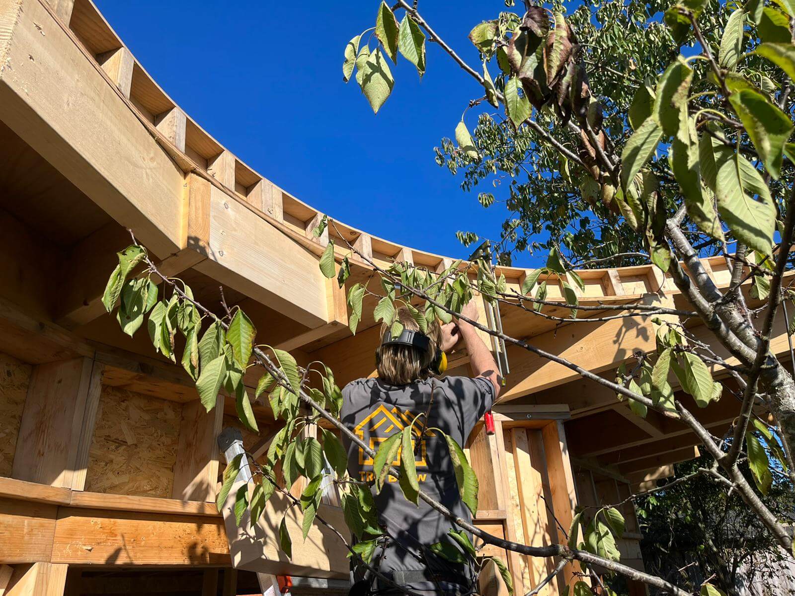 De kleine bron – ecologisch – organische architectuur – spiritueel De kleine bron - ecologisch - organische architectuur - spiritueel